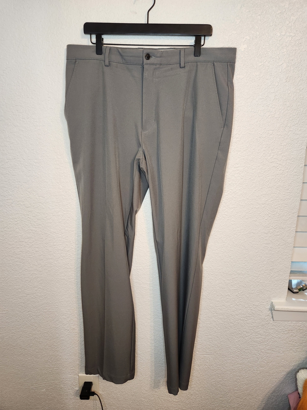 Greg Norman Grey Everbest Golf Activewear Pants Size 36x32 Sports